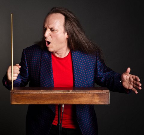 Rob Schwimmer at the theremin